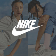 Nike Sportswear - Bekleidung